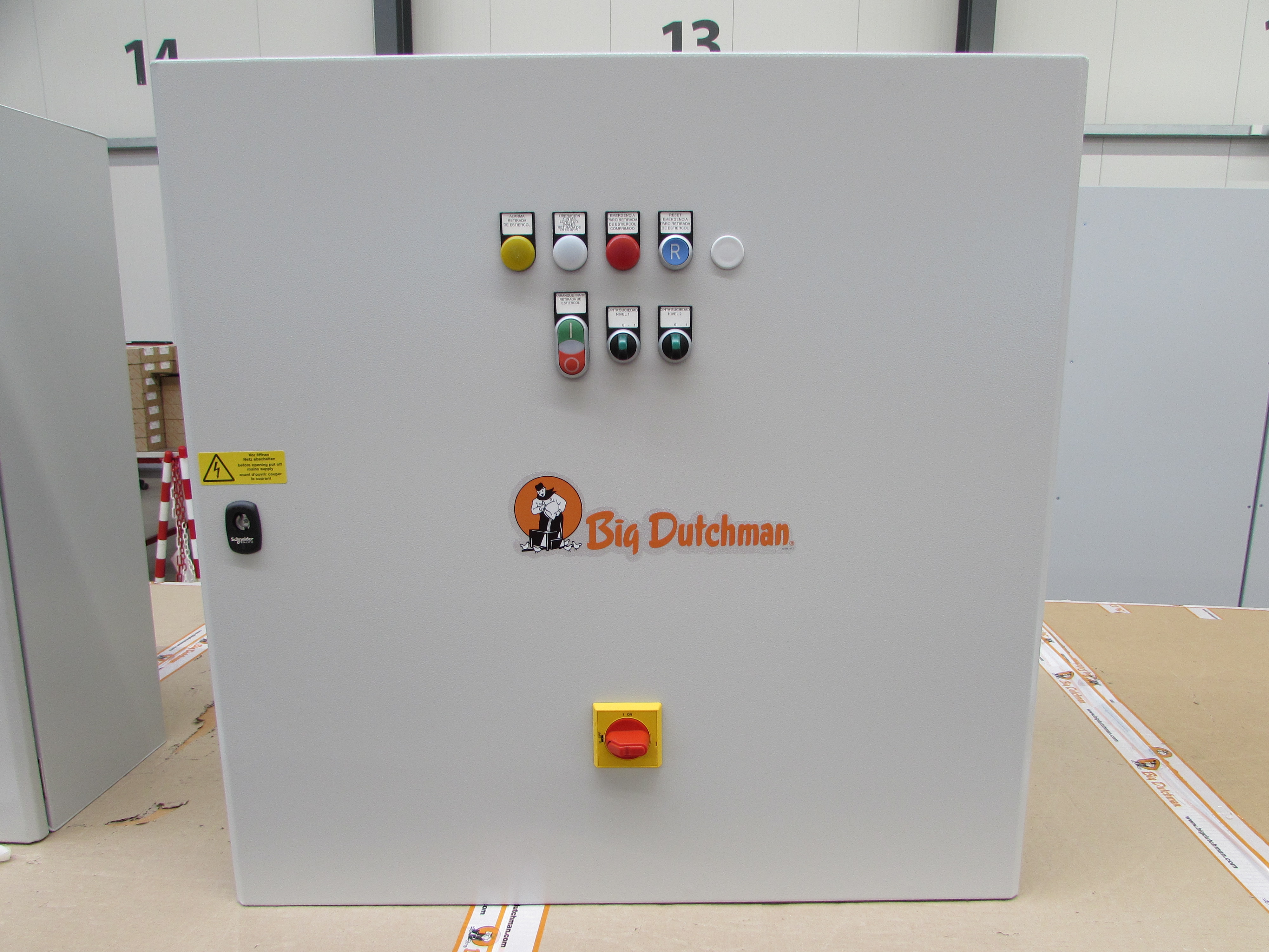 Control panel manure removal